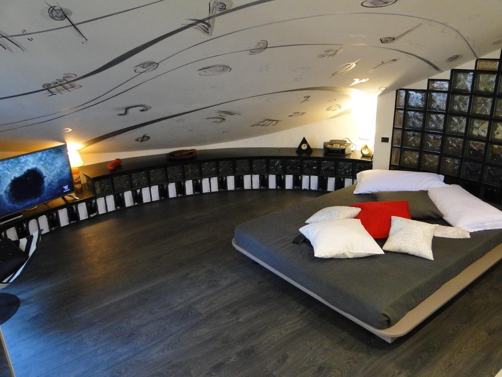 Jazz Style Home — Photos 2